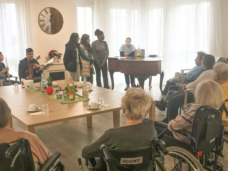 Einstein-Gymnasium zu Besuch